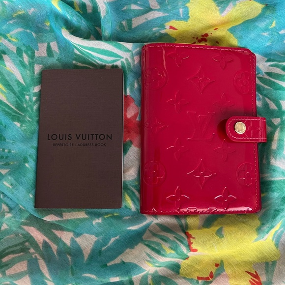Louis Vuitton Agenda- Retired